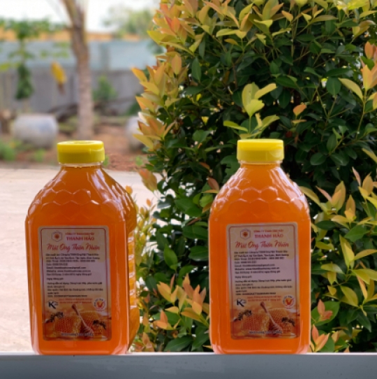 Mật Ong Thiên Nhiên Chai Vuông 1,36kg